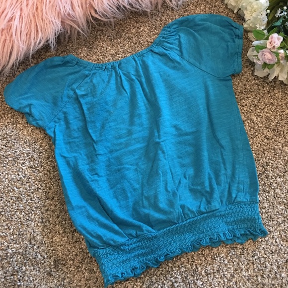 Bundle of girls top and ruffle pants - Picture 5 of 8